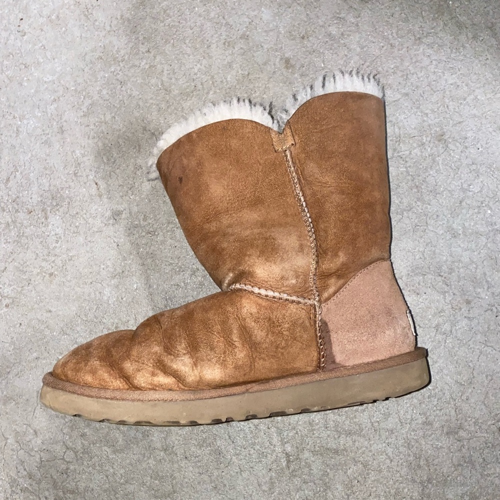 Bailey Button Uggs - image 1